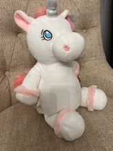 Load image into Gallery viewer, Cubbies Plush