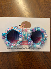 Load image into Gallery viewer, Beaded Glam Sunglasses