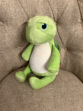 Load image into Gallery viewer, Cubbies Plush