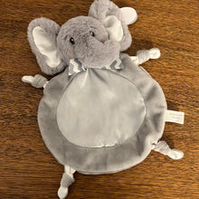 Load image into Gallery viewer, Bearington Lovey
