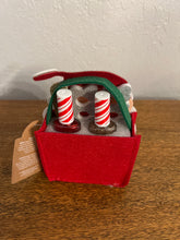Load image into Gallery viewer, Christmas Polish Kit
