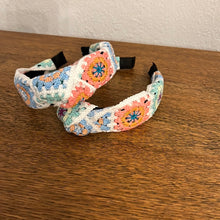 Load image into Gallery viewer, Spring Crochet Headband
