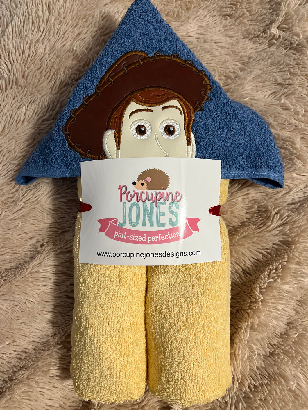 Woody Hooded Towel