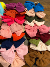 Load image into Gallery viewer, Headband Bows
