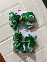 Load image into Gallery viewer, St Patrick’s Day Bows
