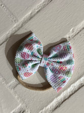 Load image into Gallery viewer, Seasonal Headband Bow
