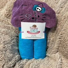 Load image into Gallery viewer, Zombie Hello Kitty Hooded Towel
