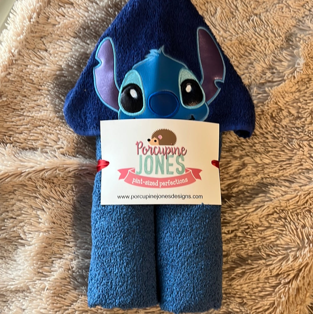 Stitch Hooded Towel