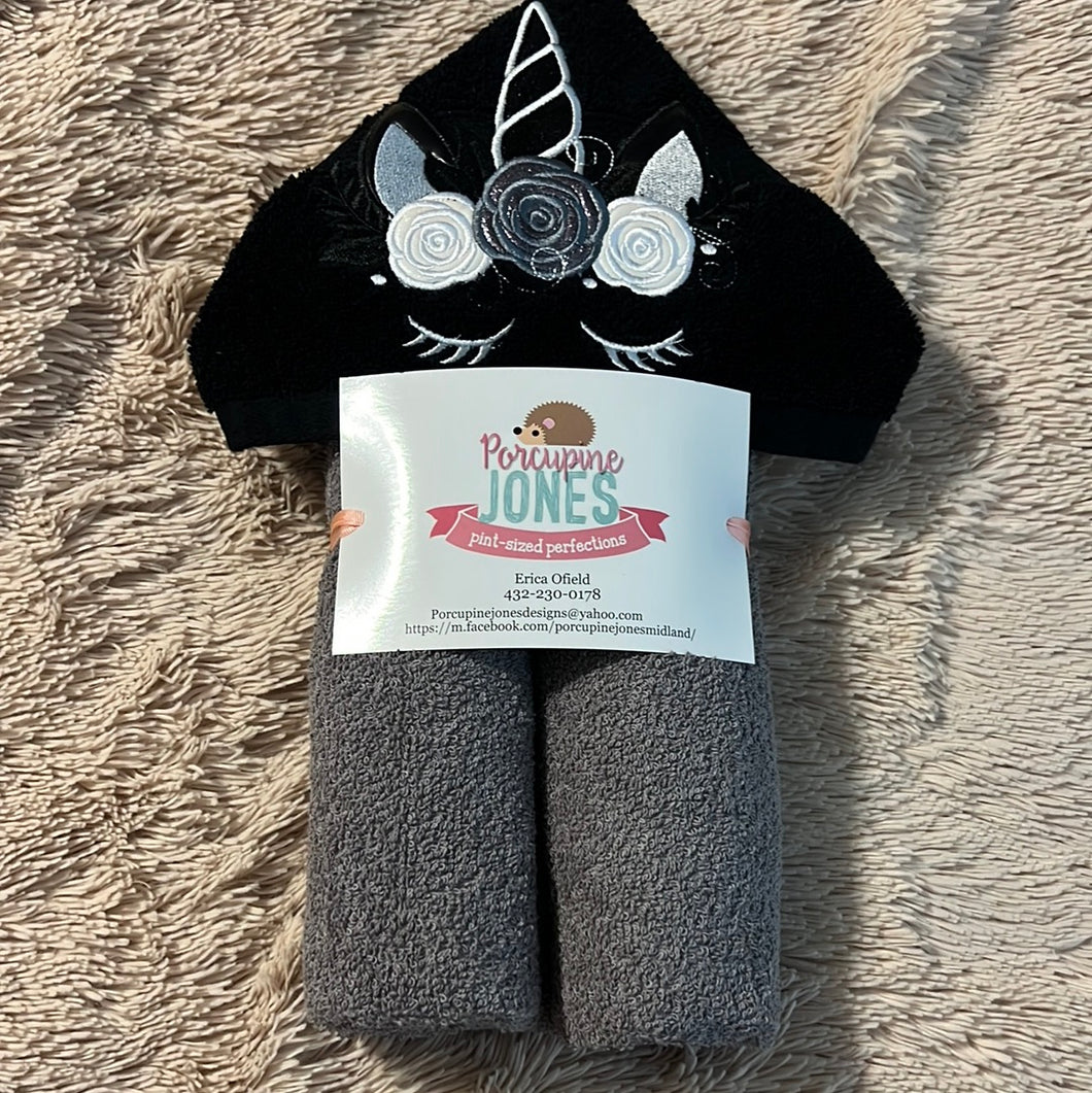 Unicorn Face Hooded Towel