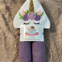 Load image into Gallery viewer, Unicorn Face Hooded Towel
