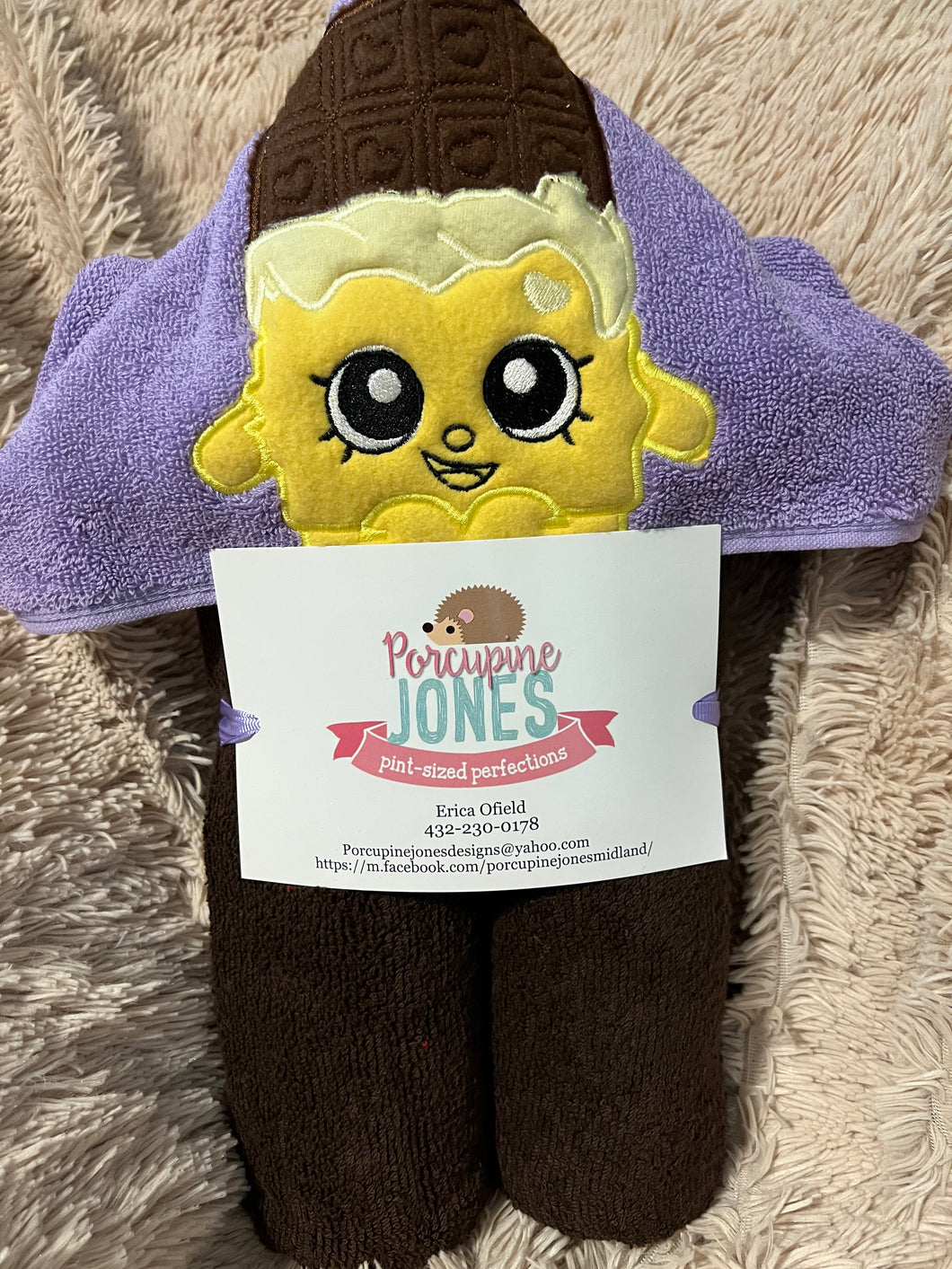 Shopkins Chocolate Bar Hooded Towel